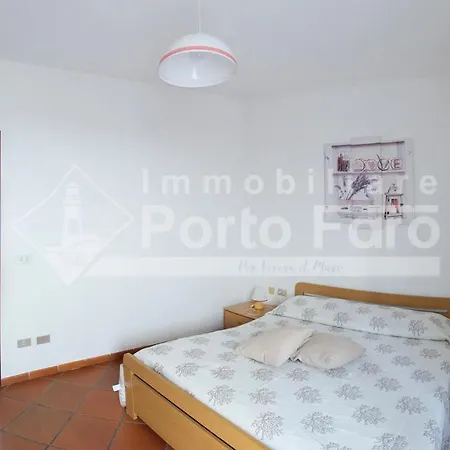 וילה 15b - Grazioso Riservato A Porto Mannu פאלאו